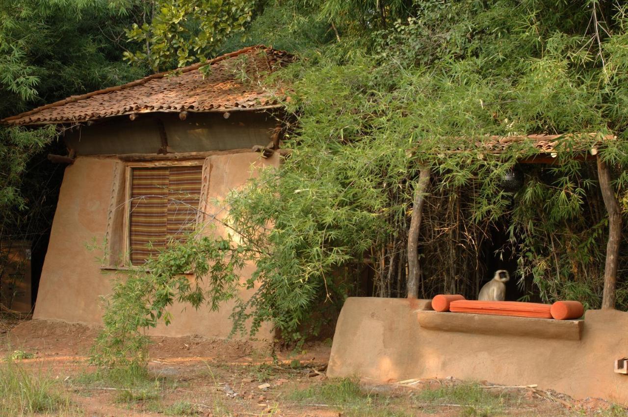 Вилла Mahua Kothi Bandhavgarh - A Taj Safari Tala  Экстерьер фото